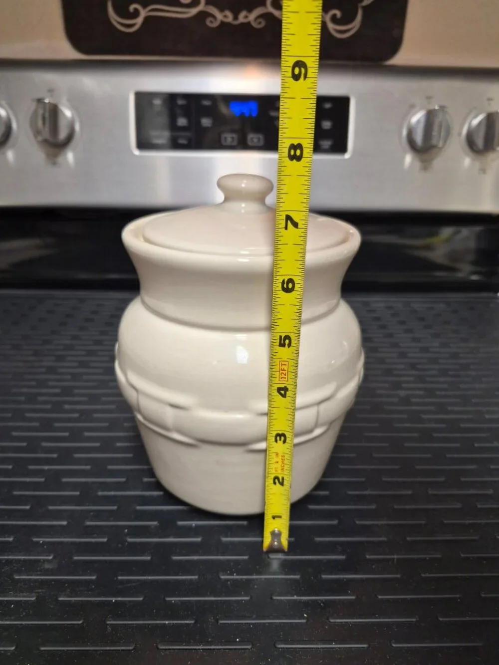 Longaberger Woven Traditions Ivory Round Pottery Canister Small 1.5 Quart 7.25